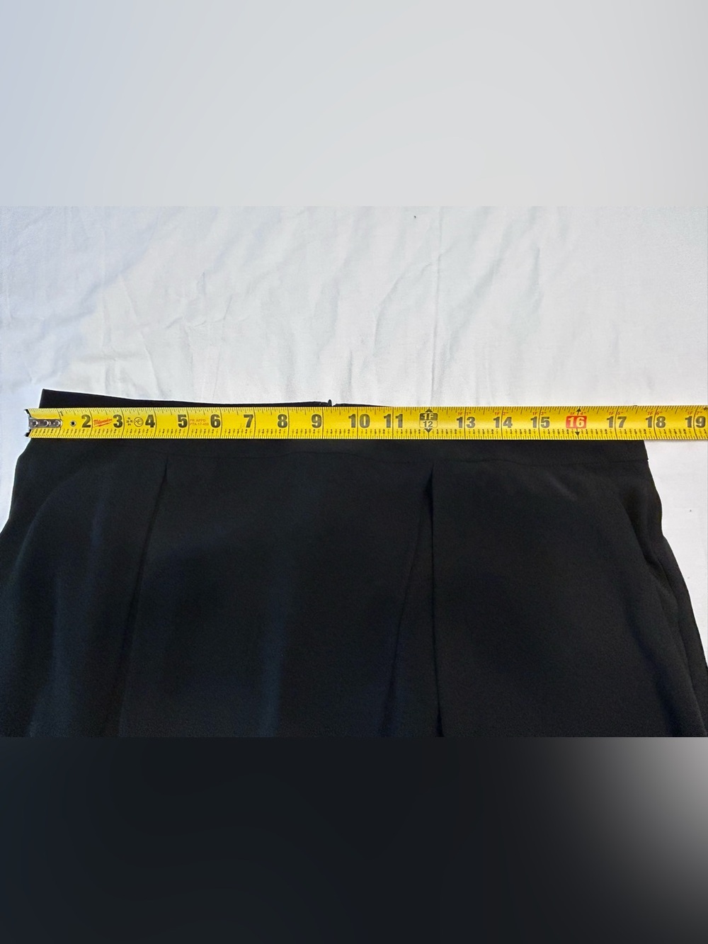 Eileen Fisher 100% Silk Black Pleated A-Line Knee Length Skirt M